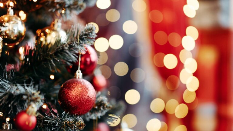 A Calm, Practical Approach to Avoiding Christmas Conflict